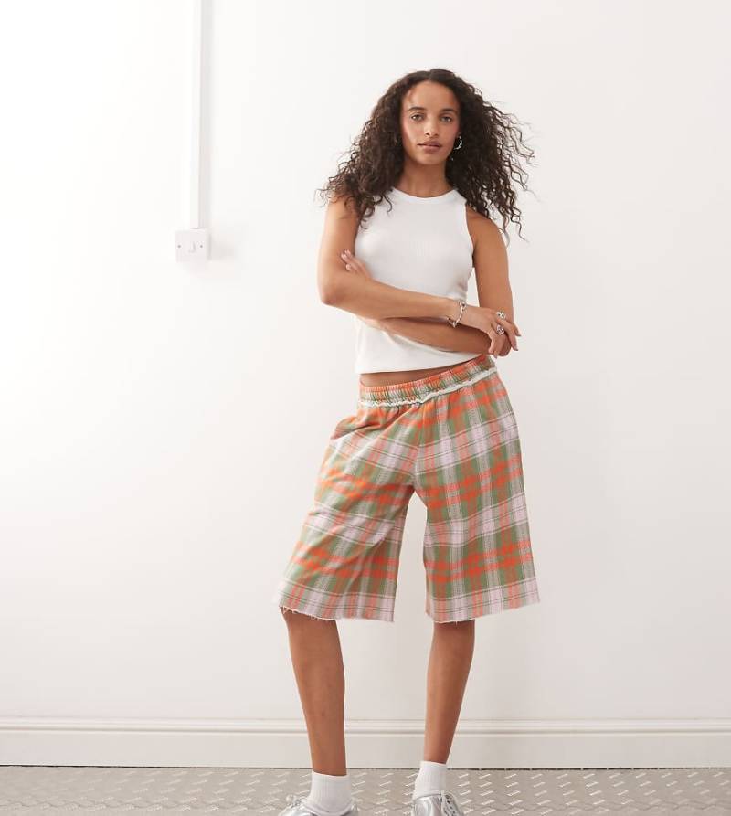 COLLUSION - Lange Jogging-Shorts mit Karomuster-Bunt von Collusion