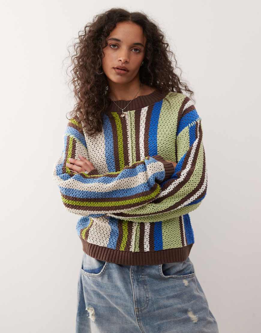 COLLUSION - Mehrfarbig gestreifter Pullover mit Häkel-Optik-Grau von Collusion