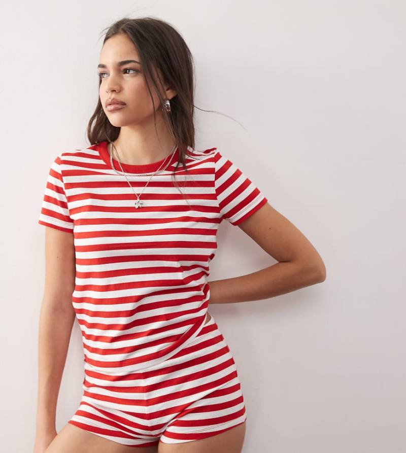 COLLUSION - Micro-Shorts mit roten Streifen und mittelhohem Bund-Bunt von Collusion