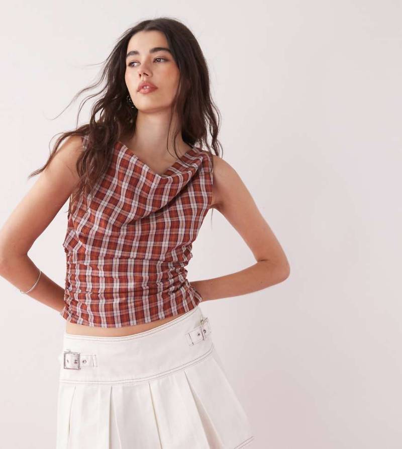 COLLUSION - Mini-Kilt aus Denim in Ecru-Neutral von Collusion