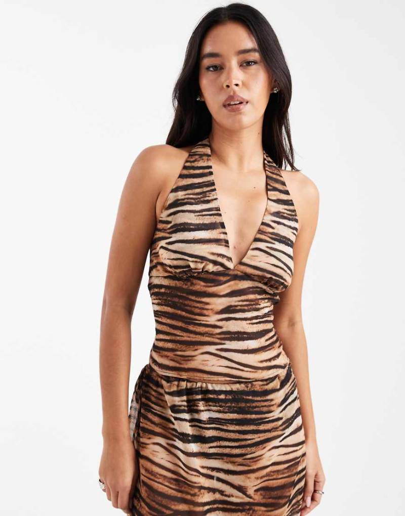 COLLUSION - Neckholder-Oberteil aus Chiffon mit Animal-Print-Neutral von Collusion