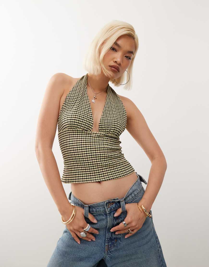 COLLUSION - Neckholder-Top mit strukturierten Vichy-Karos in Zitronengelb und Schwarz-Bunt von Collusion