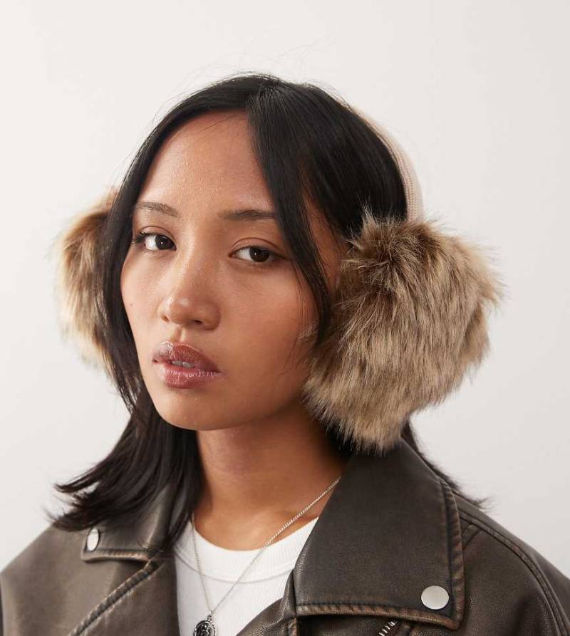 COLLUSION - Ohrenschützer aus Kunstpelz in Hellbraun-Brown COLLUSION - Ohrenschützer aus Kunstpelz in Hellbraun-Brown von Collusion