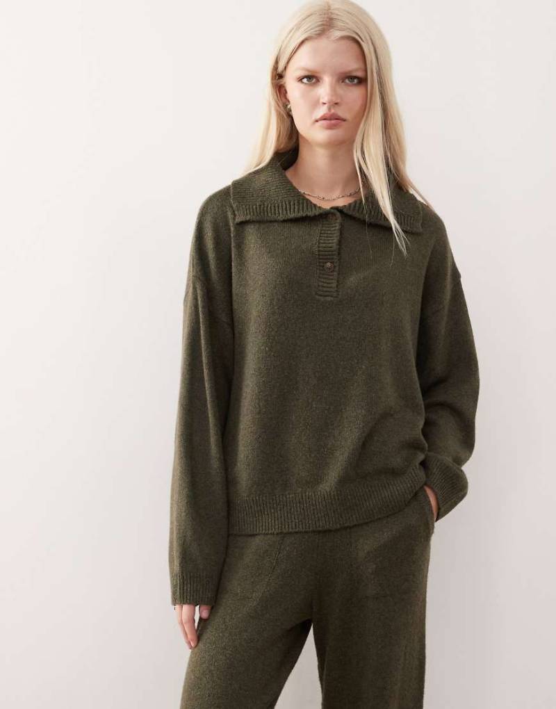 COLLUSION - Oversize-Pullover aus Strick in Khaki mit Knopfleiste, Kombiteil-Grün von Collusion