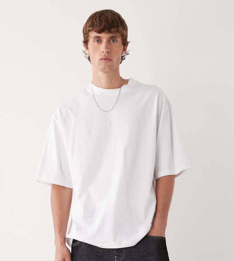 COLLUSION - Oversized Skater-Fit-T-Shirt in Weiß von Collusion