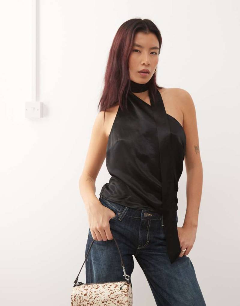 COLLUSION - Party-Oberteil aus Satin mit Schal-Detail-Schwarz von Collusion