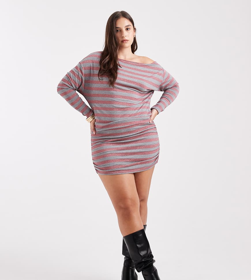 COLLUSION Plus - Schulterfreies, gestreiftes Kleid mit Streifenmuster in glitzerndem Rosa-Bunt von Collusion