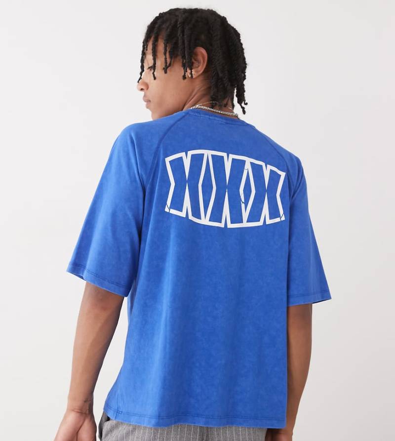 COLLUSION - Raglan-T-Shirt in Blau mit Print von Collusion