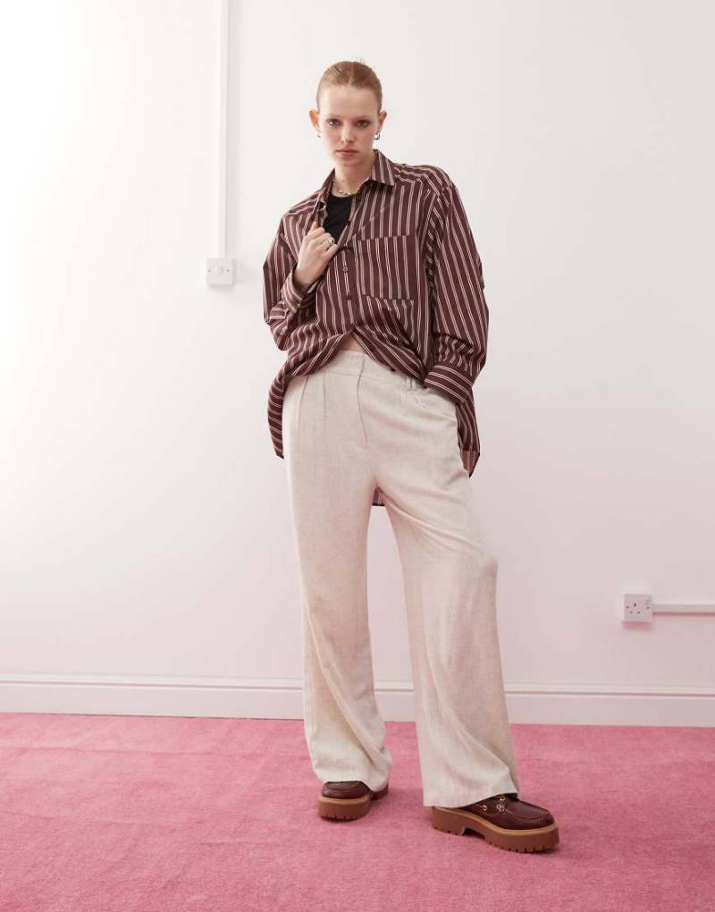 COLLUSION - Locker geschnittene Hose aus Webstoff und Leinen in Steinbeige-Neutral von Collusion