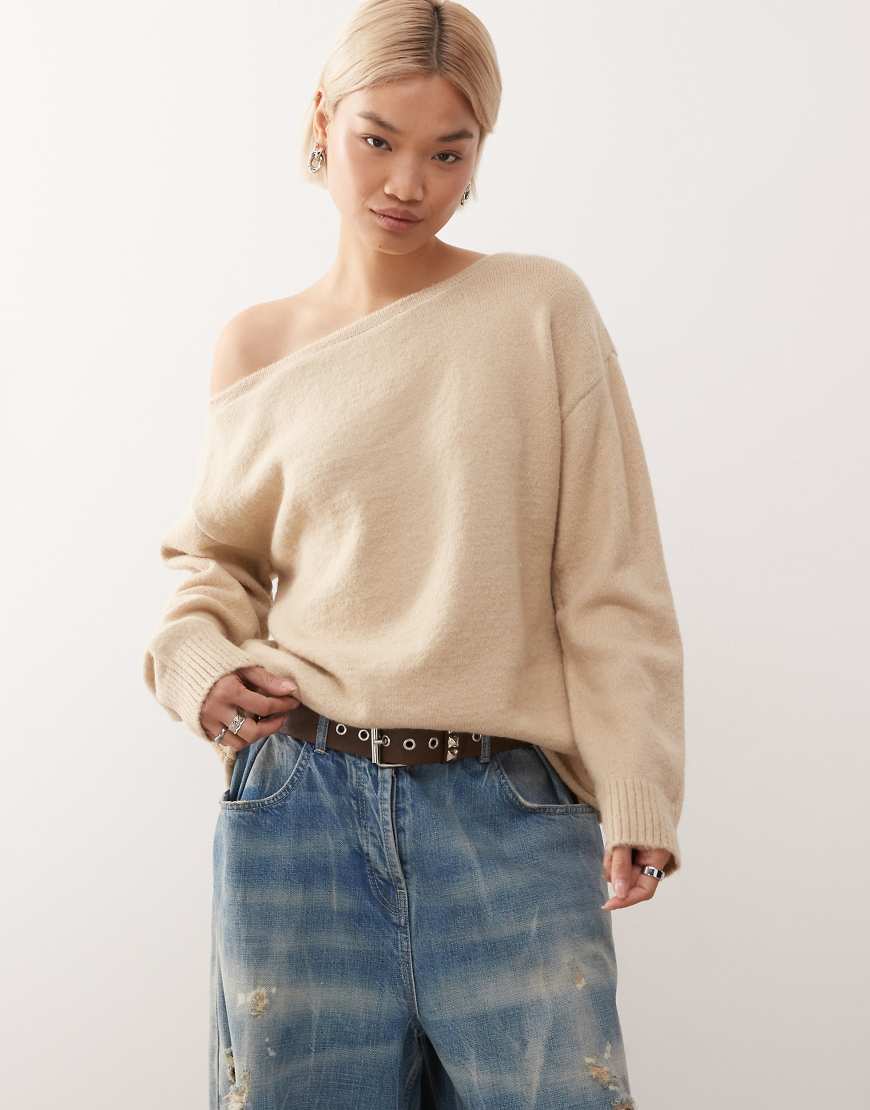 COLLUSION - Schulterfreies Strickoberteil in Hellbraun mit Perlendetail-Brown von Collusion