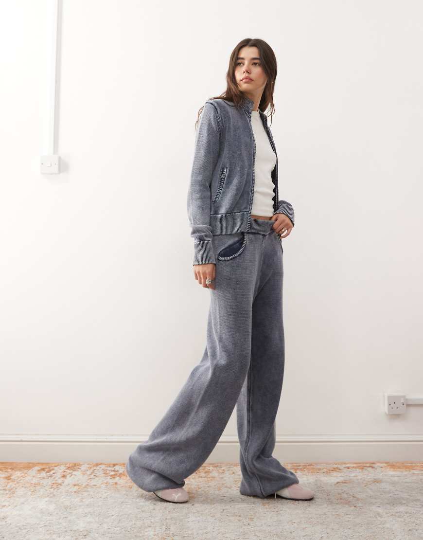 COLLUSION - Schwere Waffelstrick-Jogginghose in Blau mit Acid-Waschung, Kombiteil von Collusion