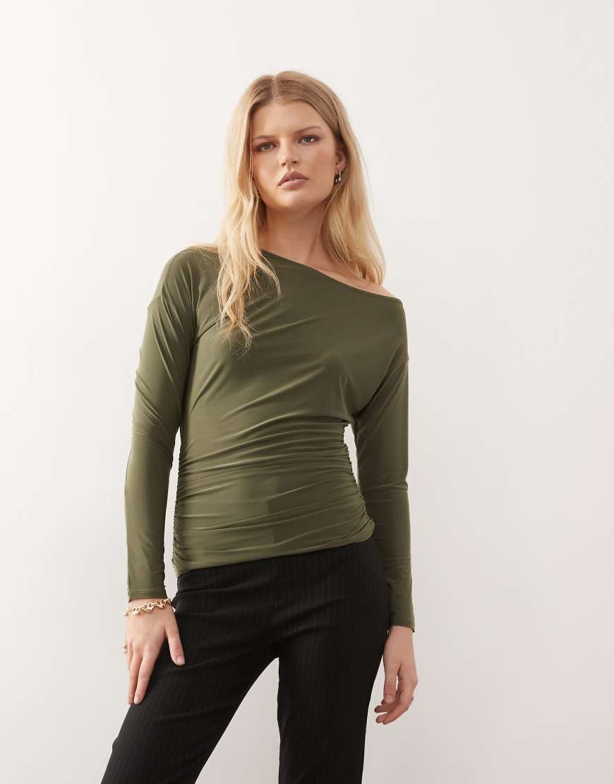 COLLUSION - Schweres, schulterfreies Oberteil in Khaki mit weicher Haptik-Grün von Collusion