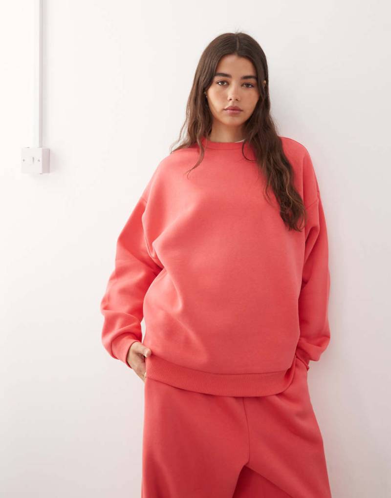 COLLUSION - Schweres Sweatshirt in Rot mit kastigem Schnitt von Collusion