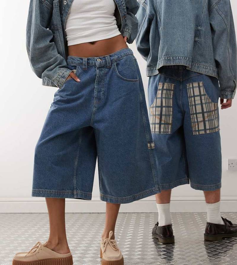 COLLUSION Unisex - Jorts in Mittelblau kariert mit niedrigem Bund von Collusion