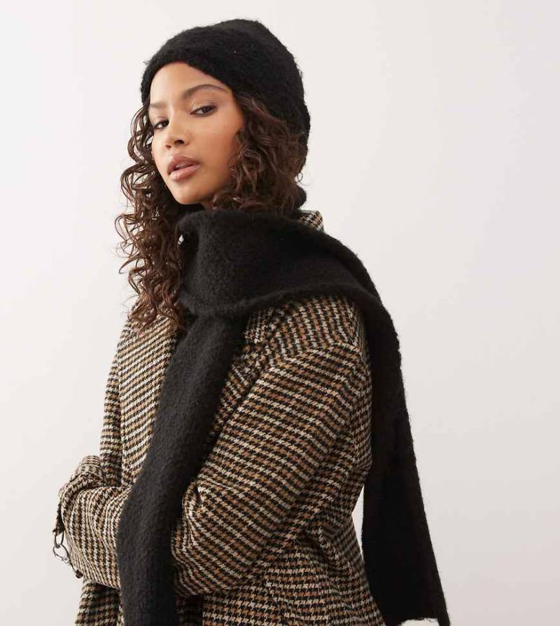 COLLUSION - 2-in-1-Strickkopftuch und Kapuze in Schwarz-Brown von Collusion