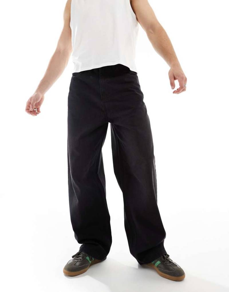 COLLUSION - x001 - Sehr weite Jeans in verwaschenem Schwarz von Collusion