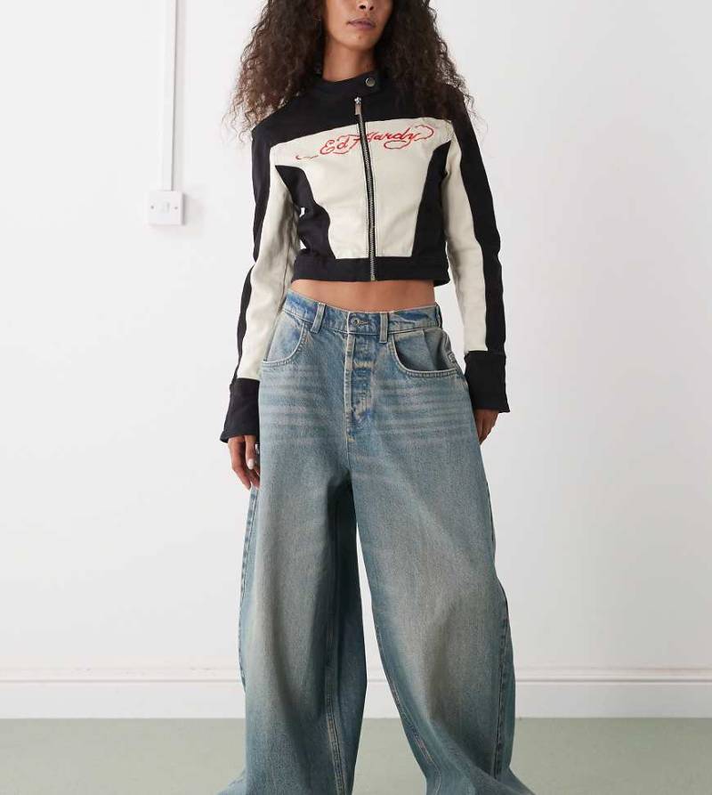 COLLUSION - X007 - Superweite Jeans in Dirty Blue mit verstellbarem, niedrigem Bund-Blau von Collusion