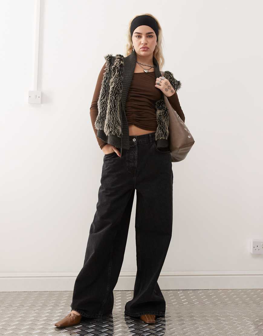 COLLUSION - X007 XL - Weite Jeans in schwarzer Waschung von Collusion