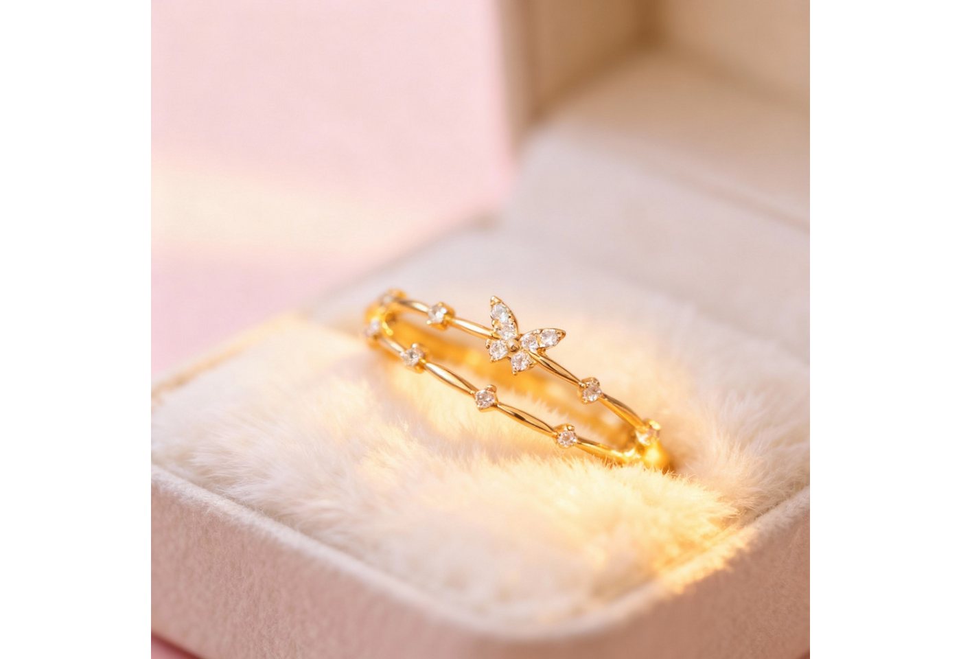 Color Design Silberring Eleganter Silberring mit Zirkonia und Schmetterlingsdesign (Größen verstellbar, inkl. Geschenkbeutel), filigraner Damenring in Goldoptik von Color Design