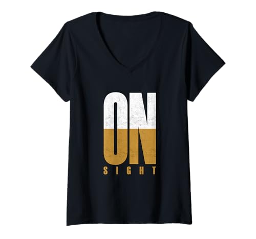 Damen Brown On Sight v2 Braune Grafik T-Shirt mit V-Ausschnitt von Color Match Brown Graphic Tee
