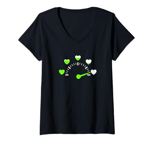 Damen Grüne Fast herzlose grüne Grafik T-Shirt mit V-Ausschnitt Damen Grüne Fast herzlose grüne Grafik T-Shirt mit V-Ausschnitt von Color Match Green Graphic Tee