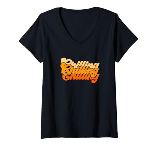 Damen Orange Chilling-X3 Orange Grafik T-Shirt mit V-Ausschnitt Damen Orange Chilling-X3 Orange Grafik T-Shirt mit V-Ausschnitt von Color Match Orange Graphic Tee