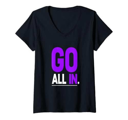 Damen Lila No-Halfsies Lila Grafik T-Shirt mit V-Ausschnitt Damen Lila No-Halfsies Lila Grafik T-Shirt mit V-Ausschnitt von Color Match Purple Graphic Tee