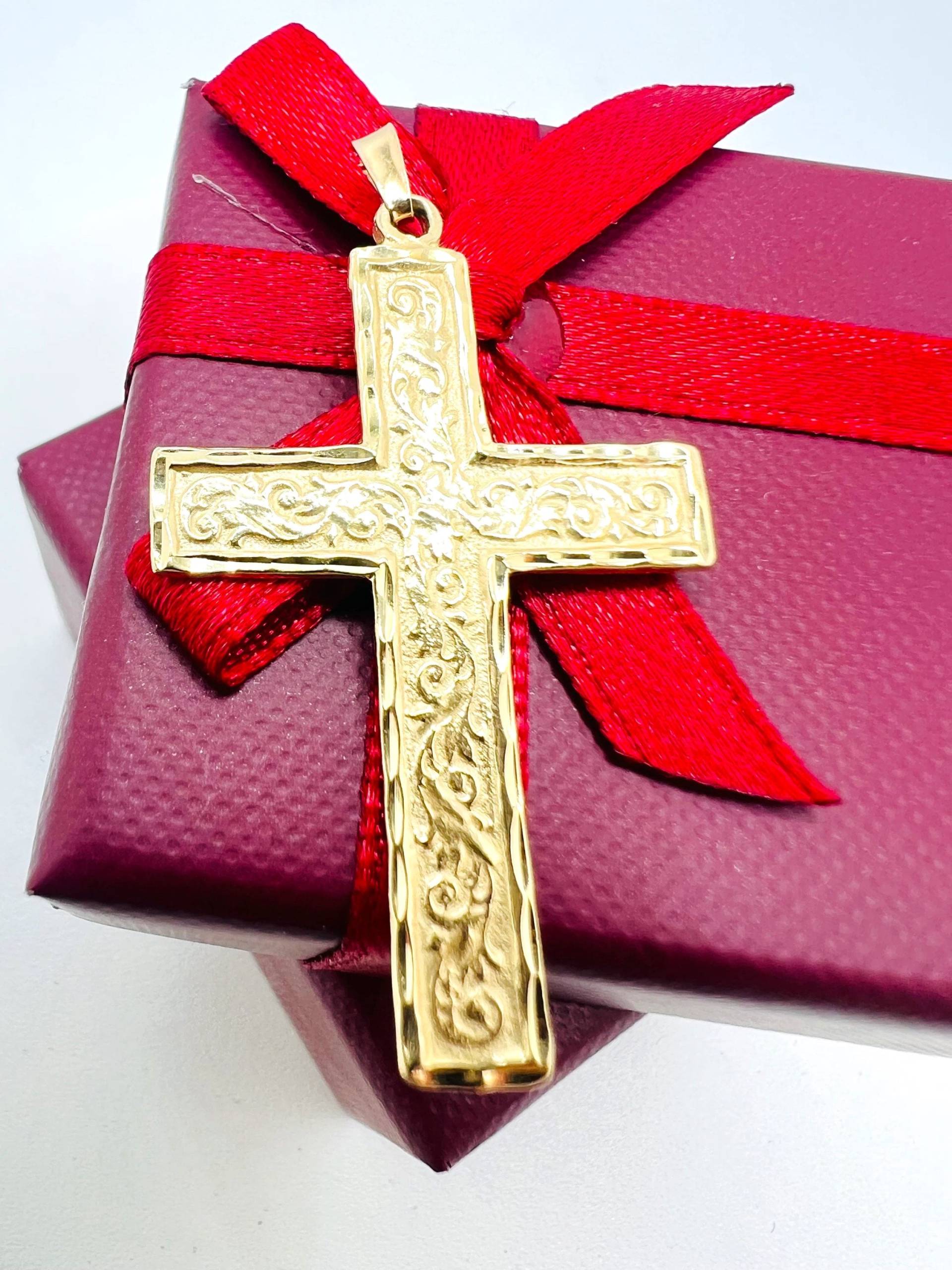 14K Gelbgold Flaches Kreuz Religiöse Anhänger Halskette von ColorCoutureJewels