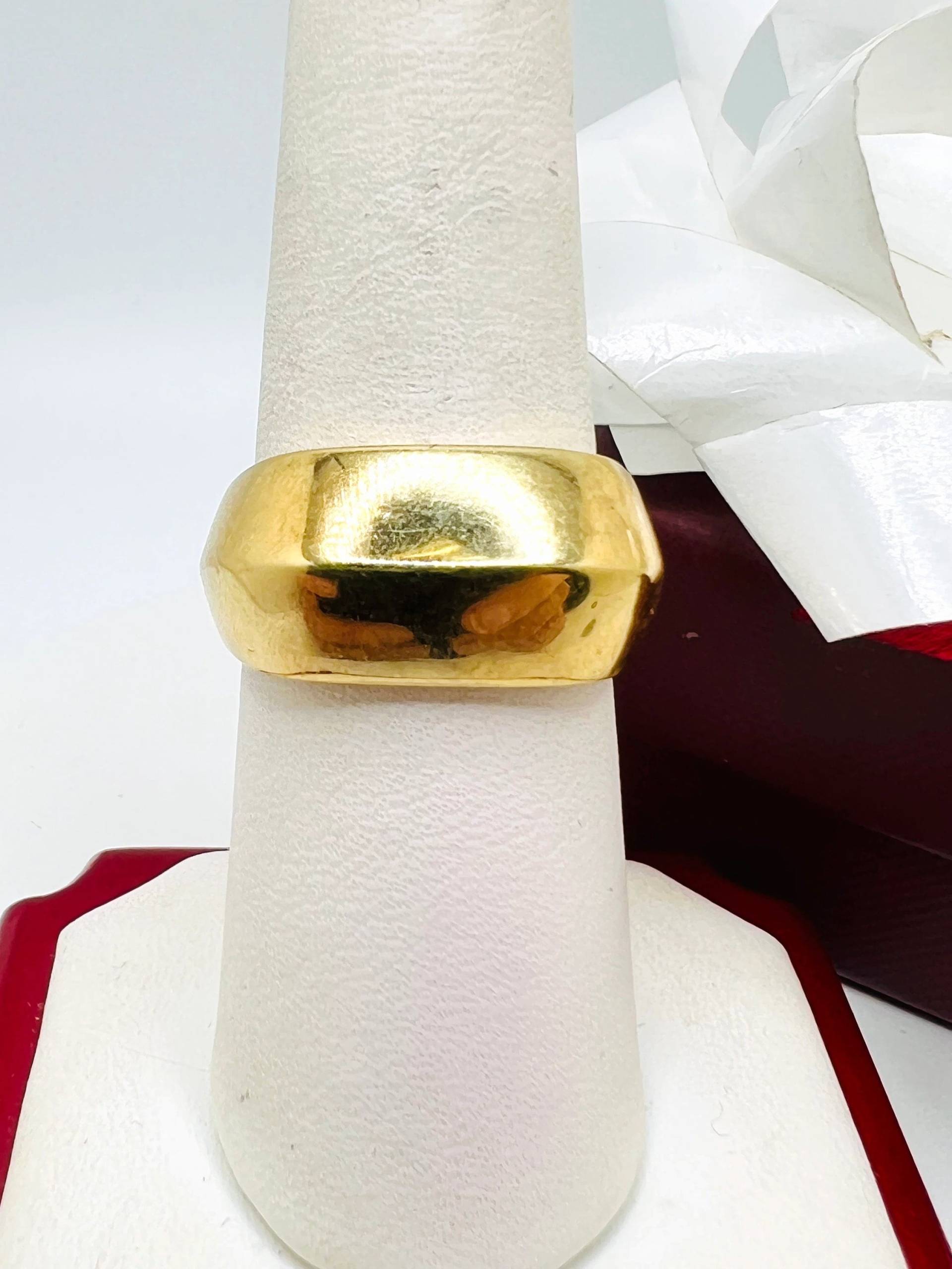 18K Gelbgold Ring Größe 7.5 von ColorCoutureJewels