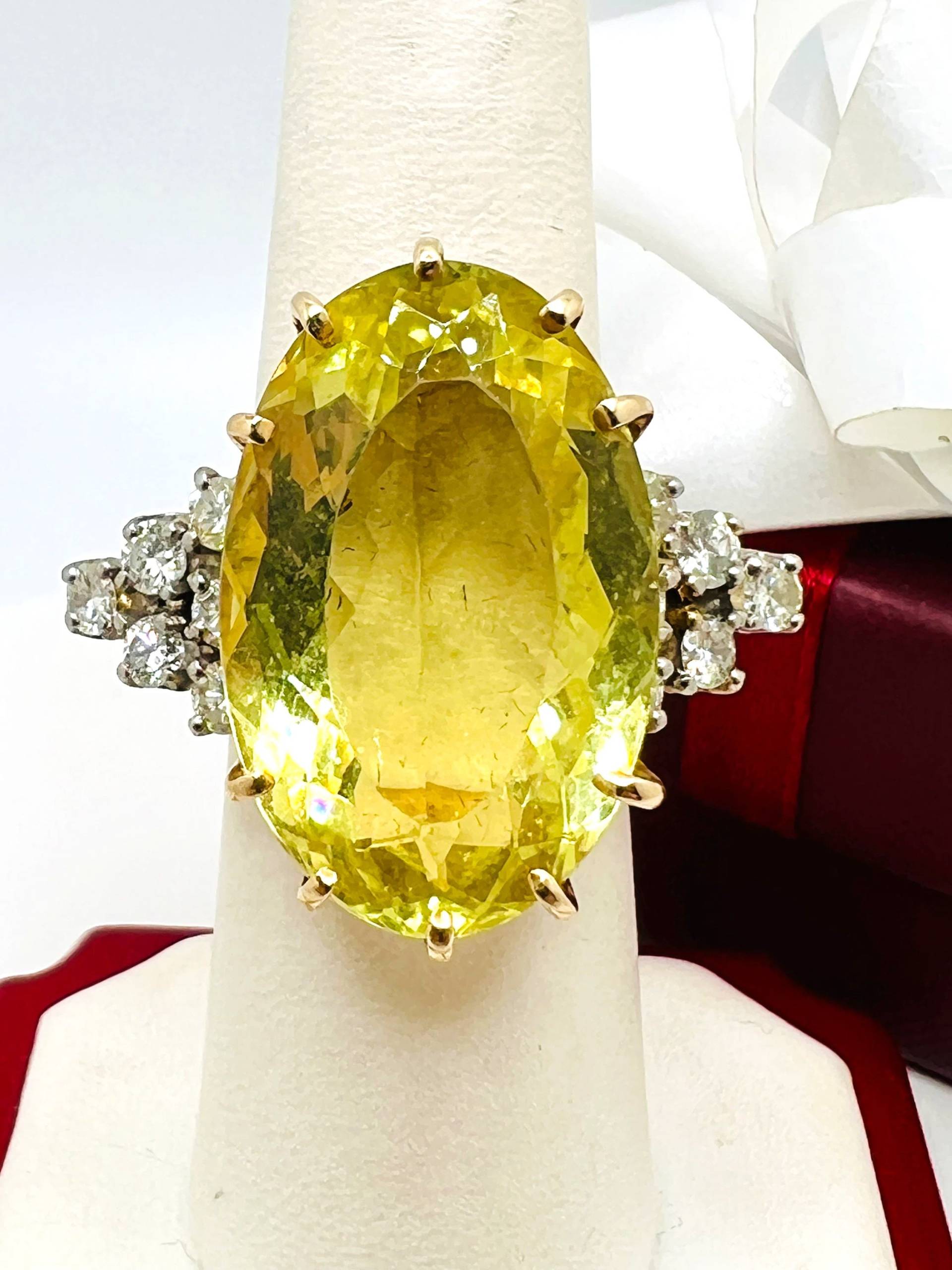 Handgefertigter 14K Gelbgold Quartz Diamant Ring Größe 6.75 von ColorCoutureJewels