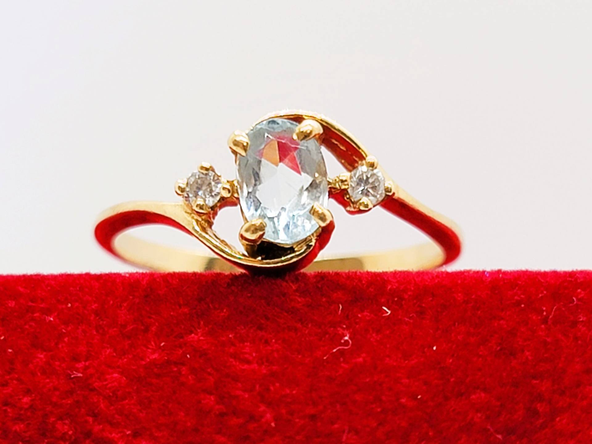 Handgemachter 14K Gelbgold Topas Diamant Ring 6, 25 von ColorCoutureJewels