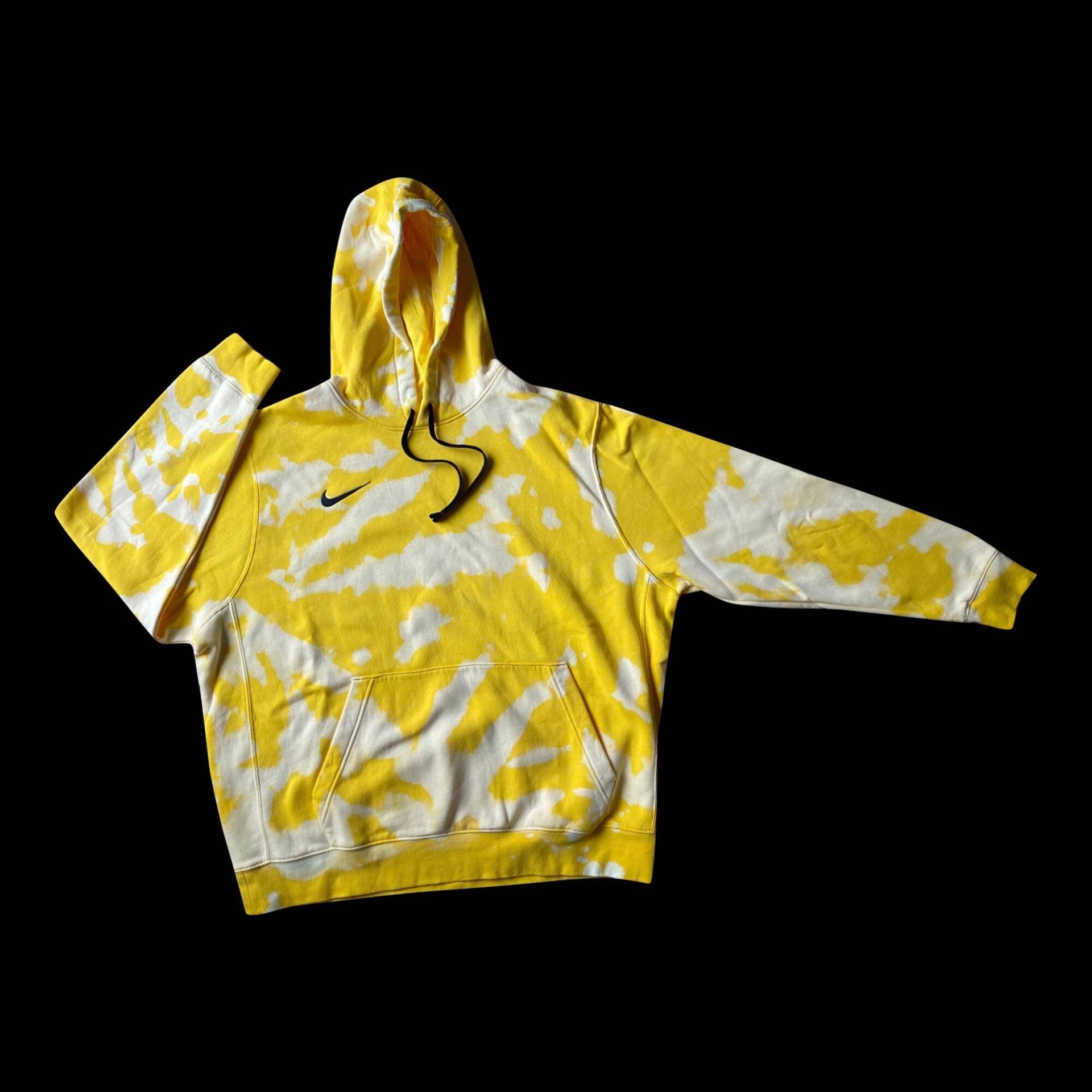 Nike Tie Dye Hoodie -Sunny Side Up Nike Tie Dye Hoodie -Sunny Side Up von ColorFrostedRags