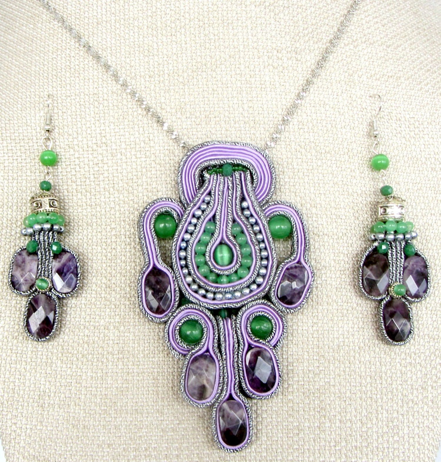 Soutache Halskette Und Ohrringe, Set Soutache Halskette Und Ohrringe, Set von ColorFusionJewelry