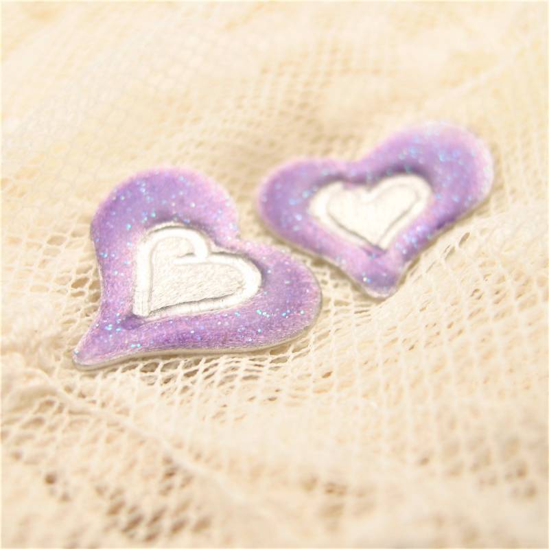Bemalte Silber Lavendel Herz Ohrringe, Lappen Liebe Ohrringe Bemalte Silber Lavendel Herz Ohrringe, Lappen Liebe Ohrringe von ColorSwing