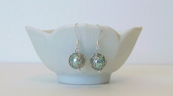 Hochzeit Silber Filigree Glas Perle Tropfen Ohrringe Brautjungfer Blumenmädchen Geschenk von ColoradoCraftChic