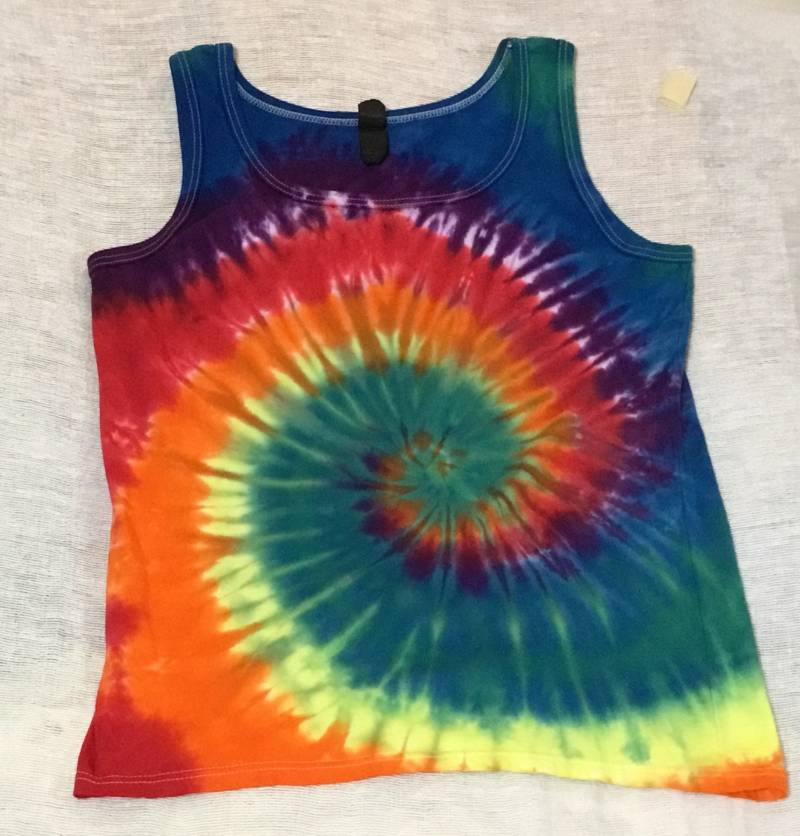 Mittleres Damen Tank - Regenbogenspirale von ColoradoTied
