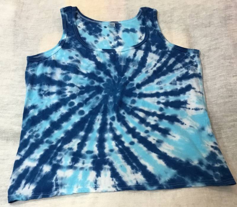 xl Damen Tank - Spiral in Blautönen von ColoradoTied