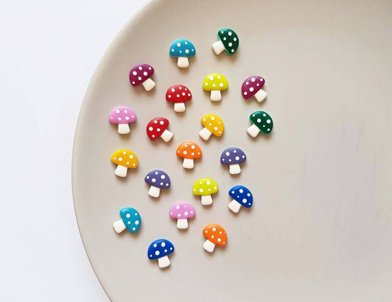 Mini Pilz Ohrstecker, Handgemachter Statement Schmuck, Festival Accessoires, Retro Mode, Einzigartige Geschenke Für Sie von ColoreriaStudio