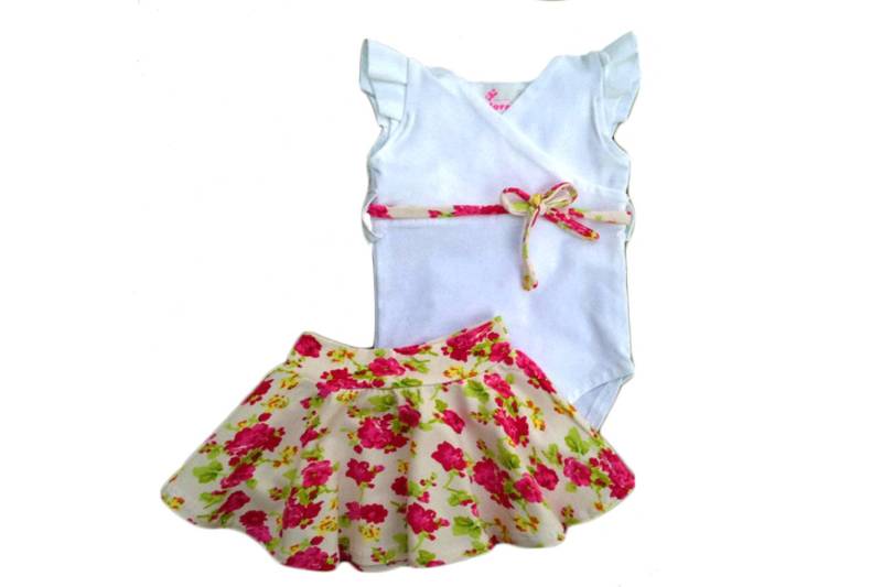 Babybody Mädchen Aus Weißer Baumwolle Und Floralen Rock - 0-18 Monate Baby-Kleidung Baby-Dusche-Geschenk-Idee von ColoresForYou