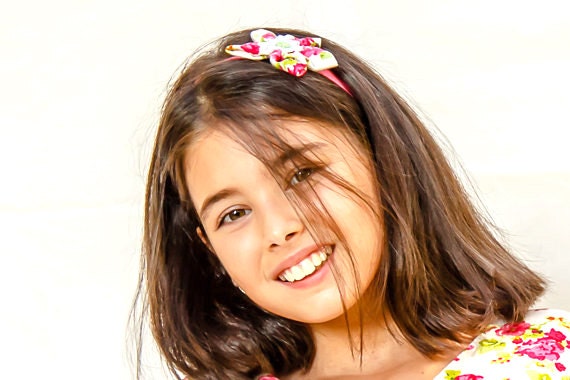 Blume-Stirnband Für Mädchen - Baby Und Blumen Haarband Rote Blumenmädchen Stirnband von ColoresForYou