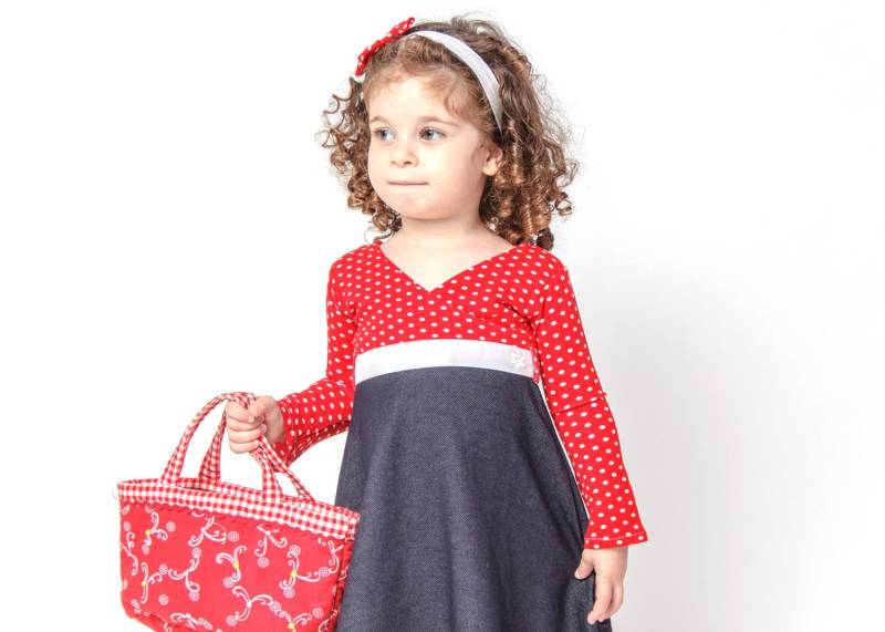 Wirbeln Sie Mädchen Red Dot Und Jeans Kleid - Langarm Zurück Zur Schule Wirbeln Für Kleinkind von ColoresForYou