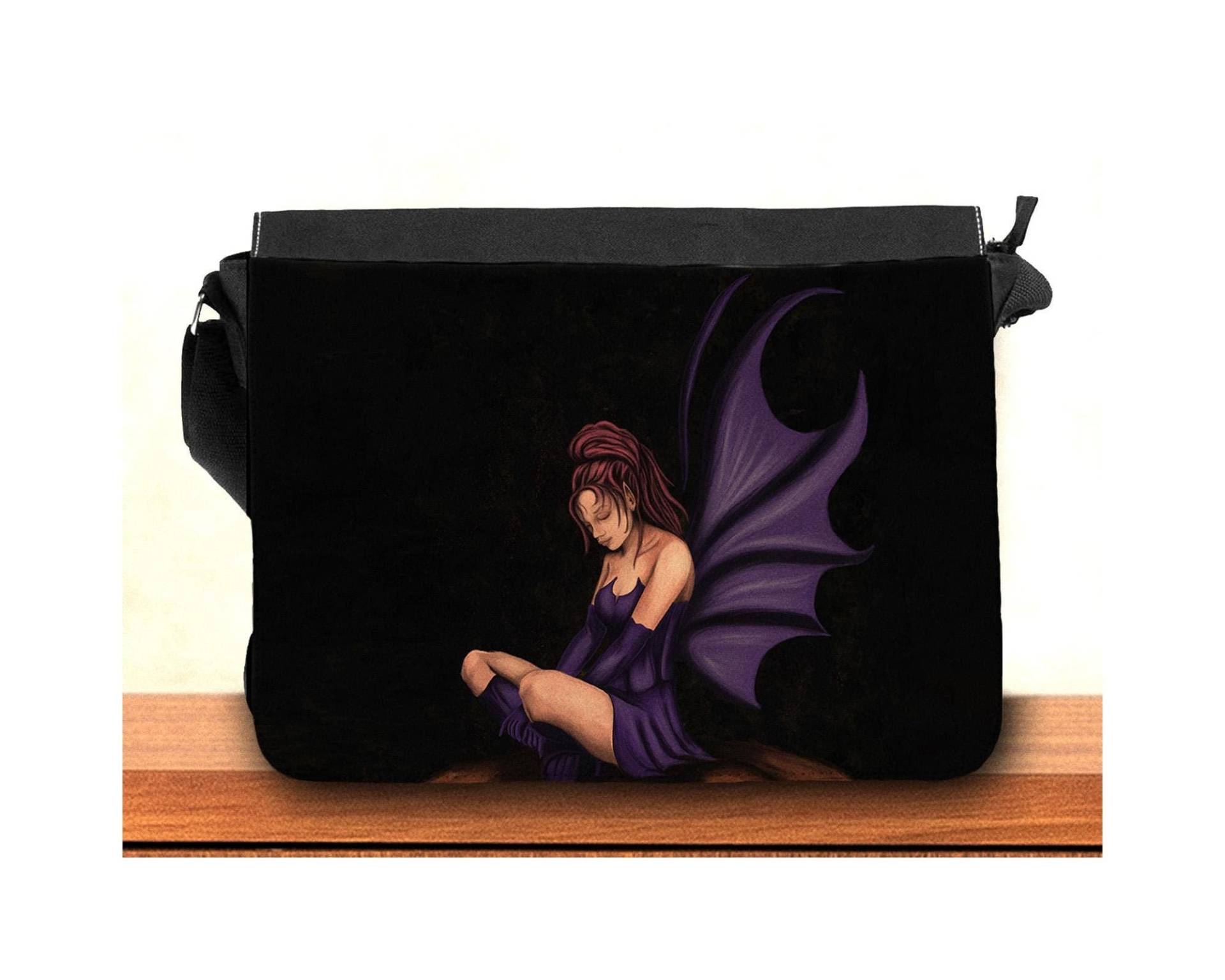 Gothic Elfen Umhängetasche, Große Umhängetasche Aus Stoff Mit Feen Print Bedruckt, Für Die Schule Gothic Elfen Umhängetasche, Große Umhängetasche Aus Stoff Mit Feen Print Bedruckt, Für Die Schule von ColorfulArtsyPrints