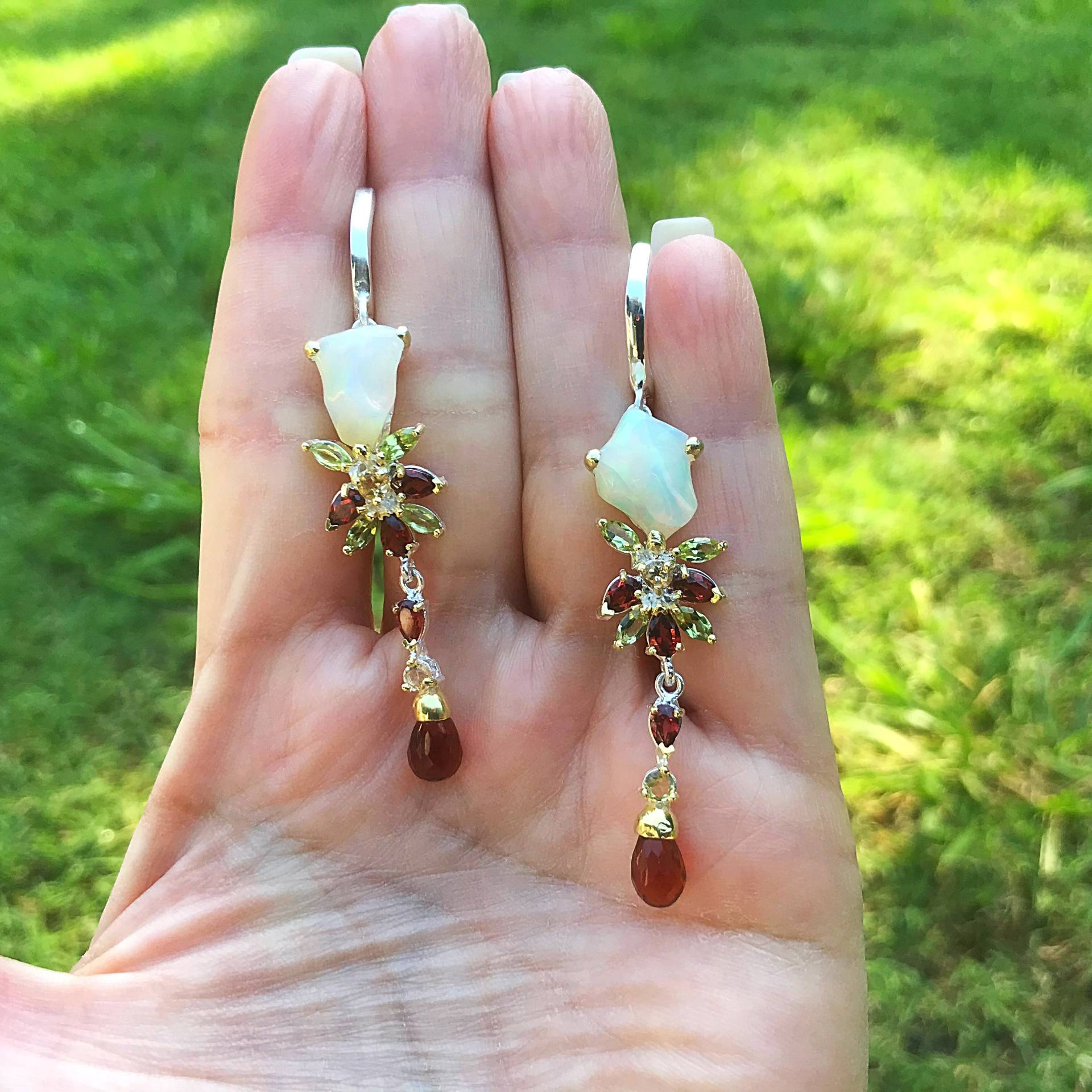 sterling Silber Regenbogen Natürliche Granat Opal Lange Ohrringe von ColorsOfEtnika
