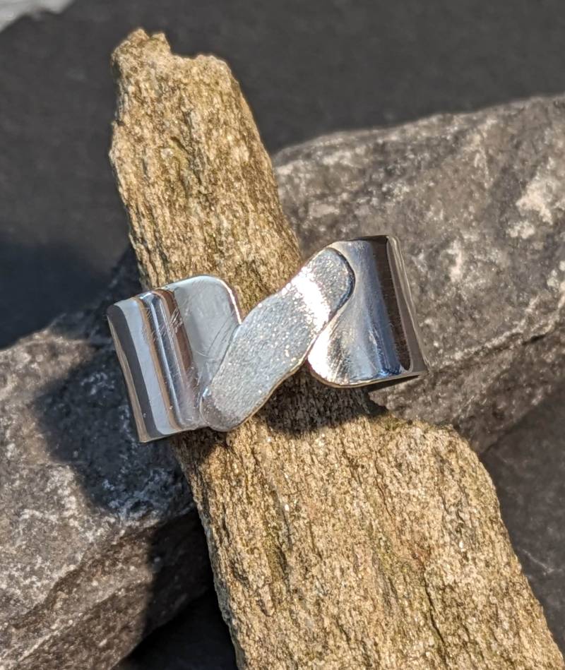 statement in Silber von ColourAndShapeShop
