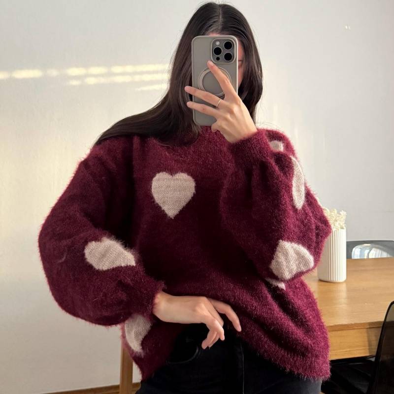 Super Weicher Mohair Pullover Bordeaux Weinrot Strickpullover Mit Herzchen - Oversized Fit Mohairwolle Fuzzy Und Flauschig von ColourfulStyle