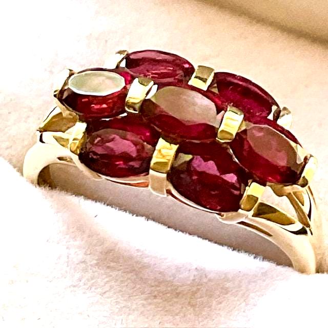 Rubellit Ring 585 Gelbgold, Purpurrote Edelsteine von Colteri