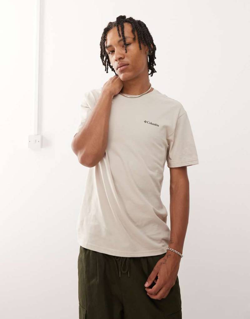 Columbia - CSC - Basic-T-Shirt in Beige mit Logo-Neutral Columbia - CSC - Basic-T-Shirt in Beige mit Logo-Neutral von Columbia