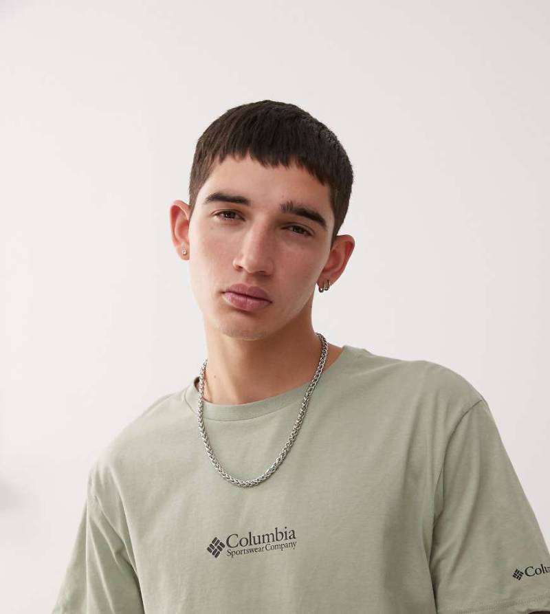 Columbia - CSC - Basic-T-Shirt in Khaki mit Logo-Grün von Columbia