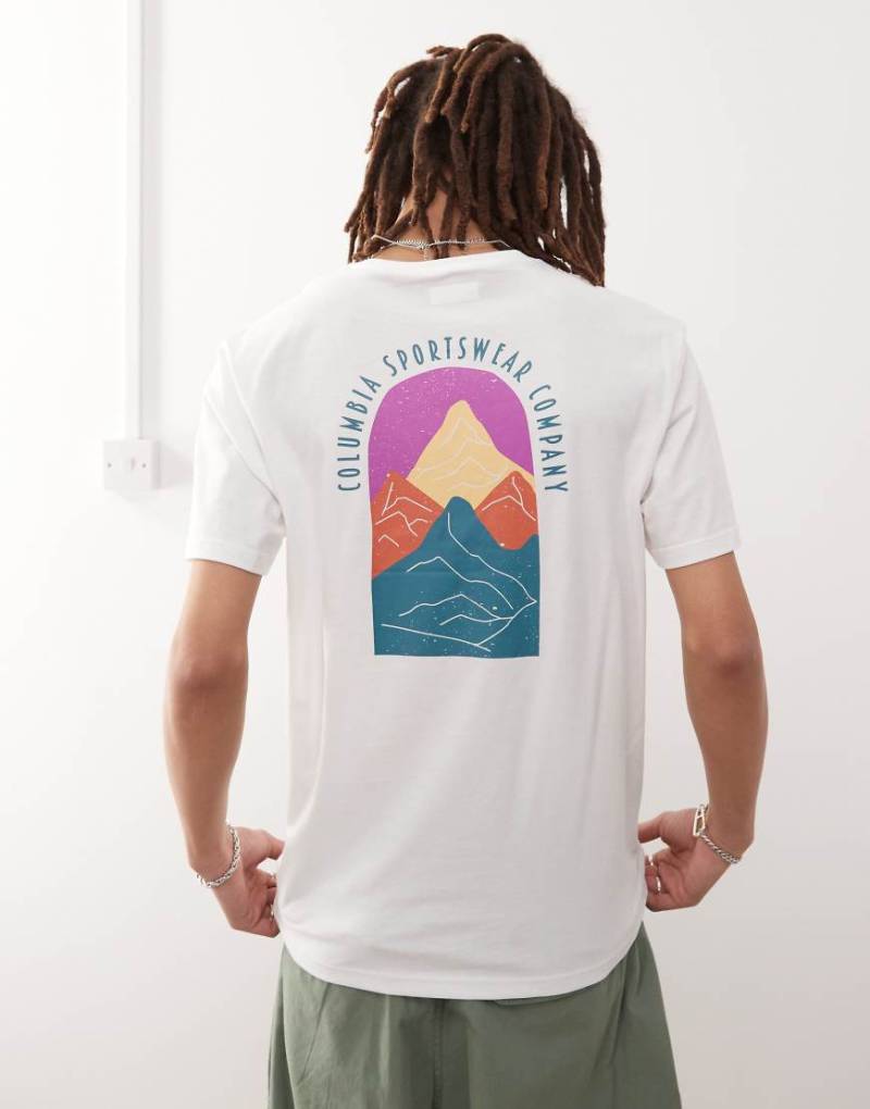 Columbia - Cavalry Trail - T-Shirt in Weiß mit Print von Columbia