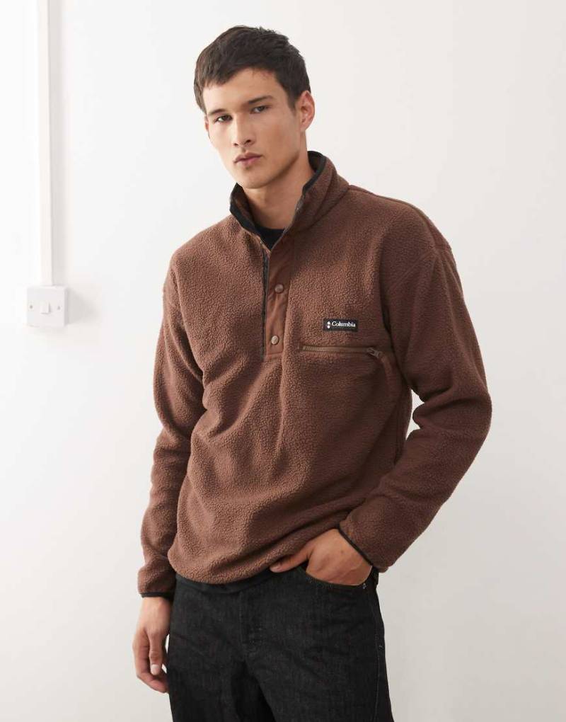 Columbia - Helvetia - Fleece-Oberteil in Tabak-Braun mit kurzer Druckknopfleiste-Brown von Columbia